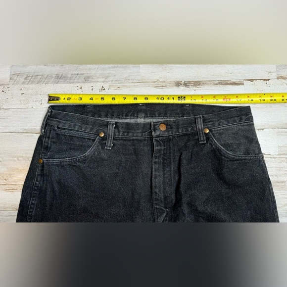 Wrangler Jeans Men's 36x33 Black Cowboy Western Outdoors 13MW2WK - Picture 5 of 10